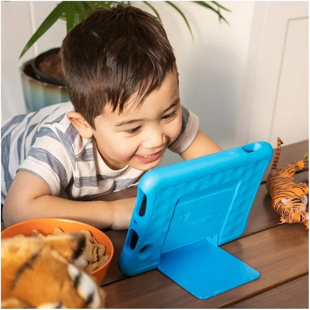 Amazon Fire 7 Kids Edition Tablet (2022), 7" 171 ppi IPS Display, 1GB RAM, 16GB Storage, 2 MP Front & Rear Cameras, Up to 7 Hours Battery Life, Easy Parental Controls, Kid-Proof Case, Red | B099HF2WGM - Image 4