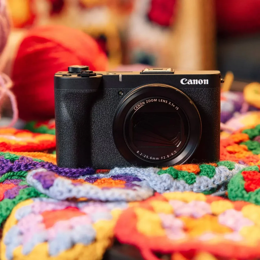 Canon PowerShot V1 Camera, 22MP 1.4-inch CMOS Sensor, Up To 4K 60p Video, Dual Pixel Autofocus, 16-50mm Built-in Lens, OIS, Log 3 HDR, USB-C, Black | 6390C001 - Image 12