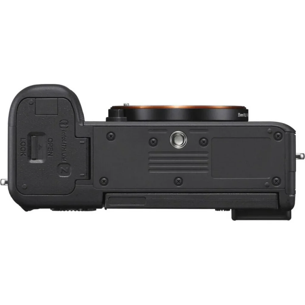 Sony Alpha a7C Mirrorless Digital Camera (Body Only). 24.2MP Full-Frame Exmor R BSI Sensor, UHD 4K30p Video with HLG & S-Log3 Gammas, Bluetooth and Wi-Fi Connectivity | ILCE-7C/ILCE-7CL - Image 3
