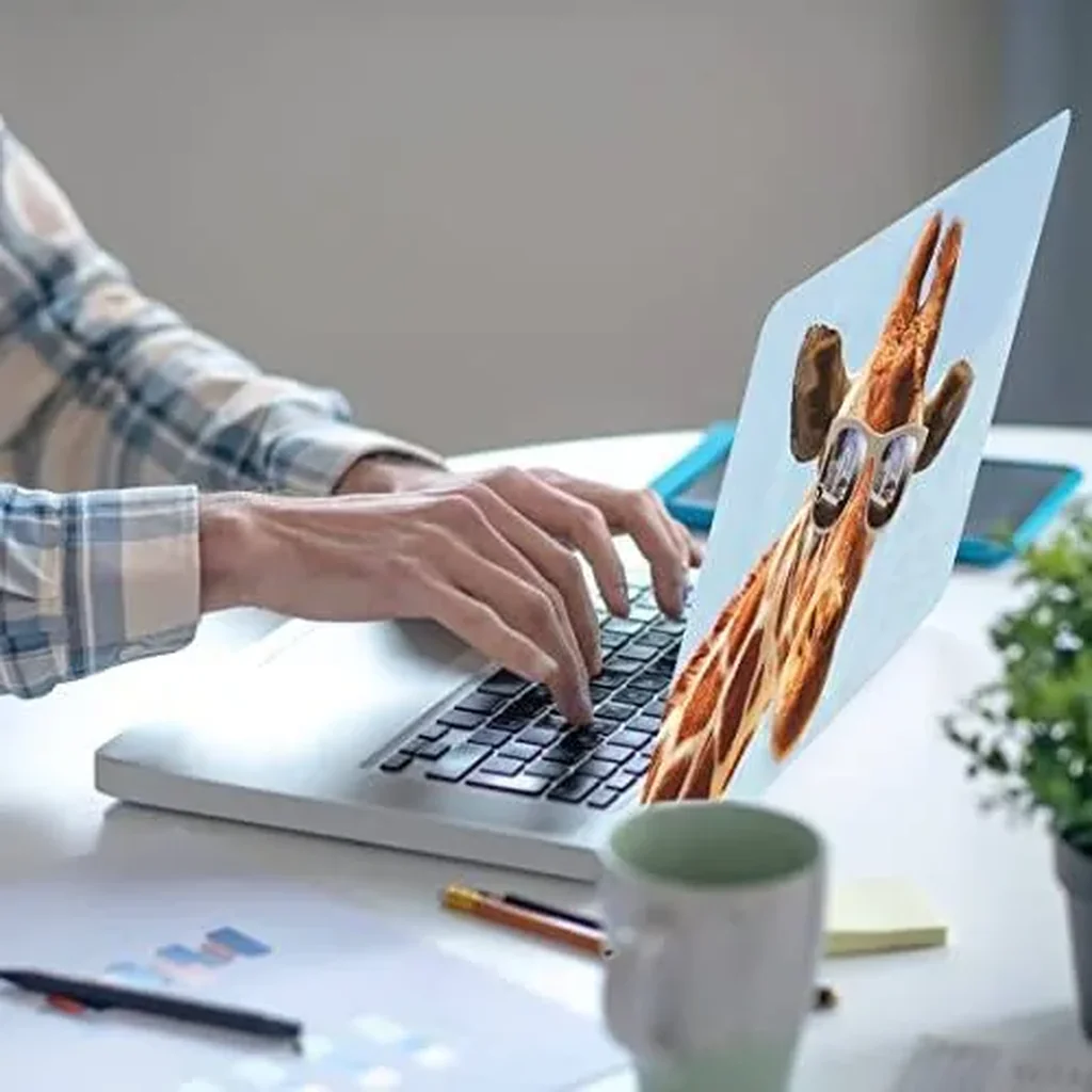 ALAYRA Laptop Skin Sticker, 13.3 14 15 15.4 15.6 inch Laptop Skins, Universal Vinyl Decal, Dustproof Scratch Resistant Reusable Cover Protector with Free 2 Wrist Pads (Giraffe) 01 - Image 3