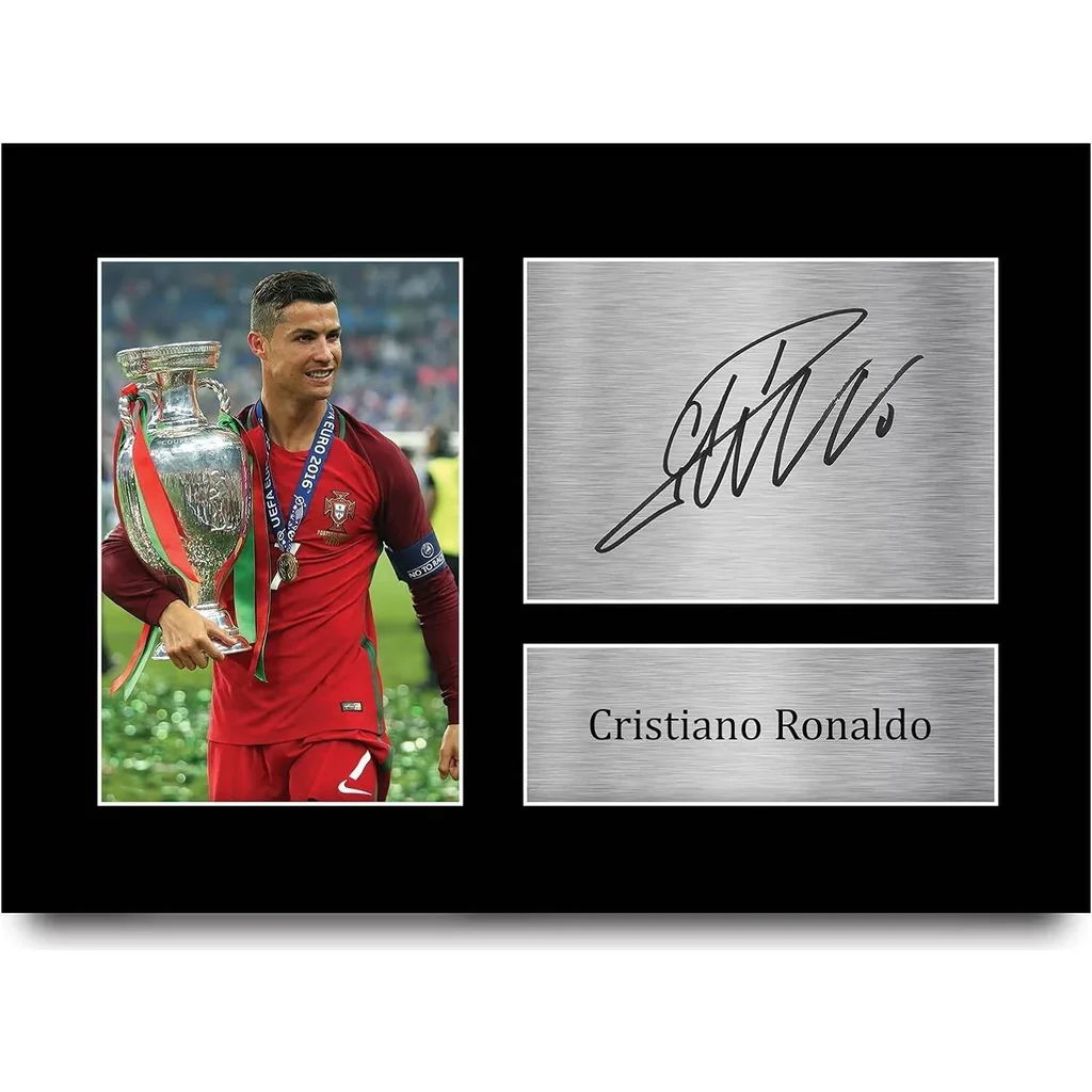 ALAYRA Portugal Cristiano Ronaldo Gift Signed A4 Printed Autograph Photo 01