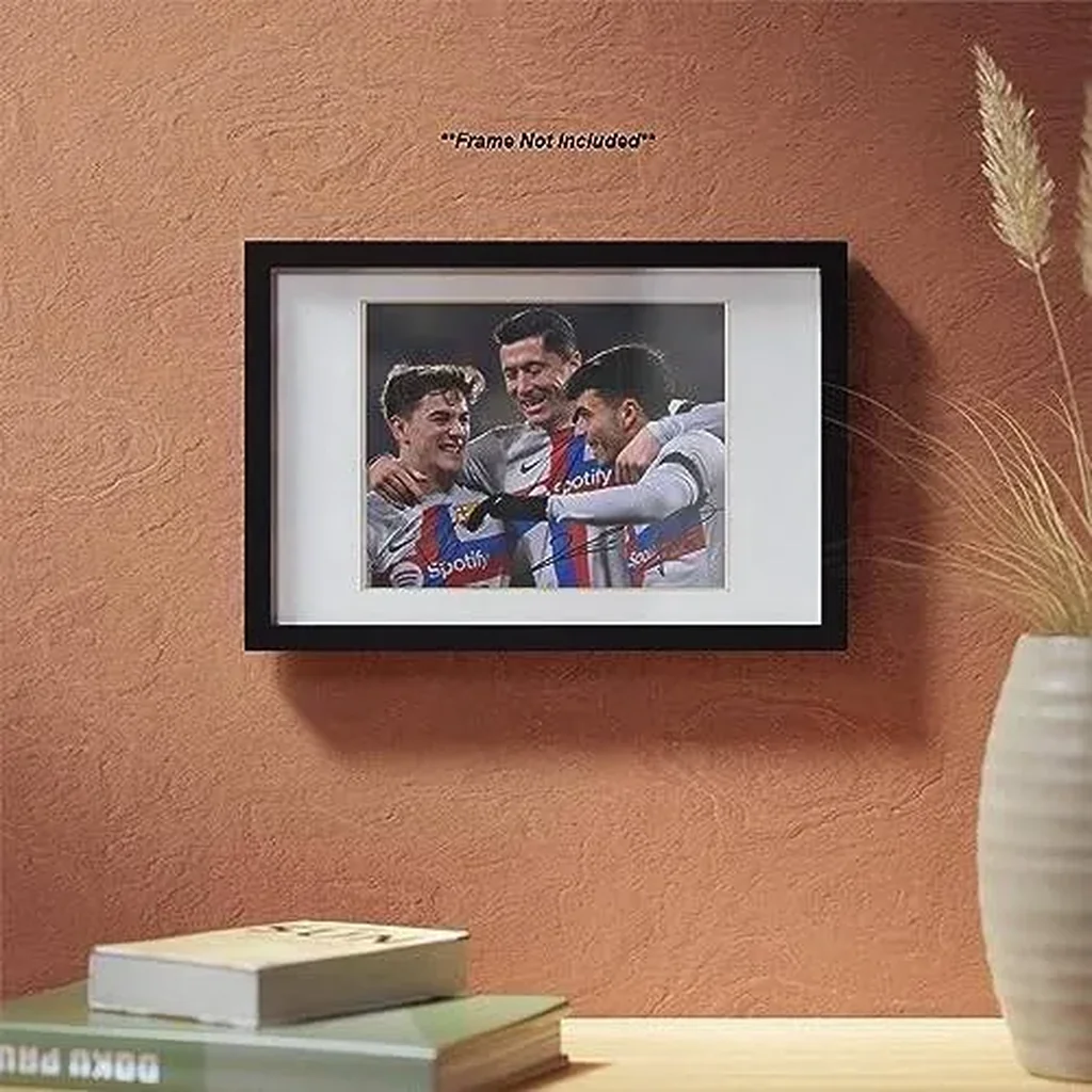 ALAYRA Robert Lewandowski Pedri Gavi Signed Photo Autograph Print Wall Art Home Decor 01 - Image 3